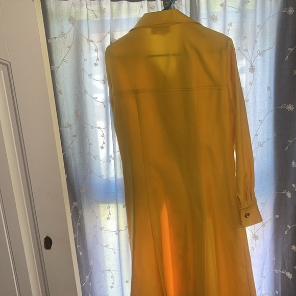 Fred Rothschild button up yellow dress - Picture 4 of 4